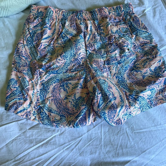 Lilly Pulitzer men’s swim trunks - Picture 2 of 3